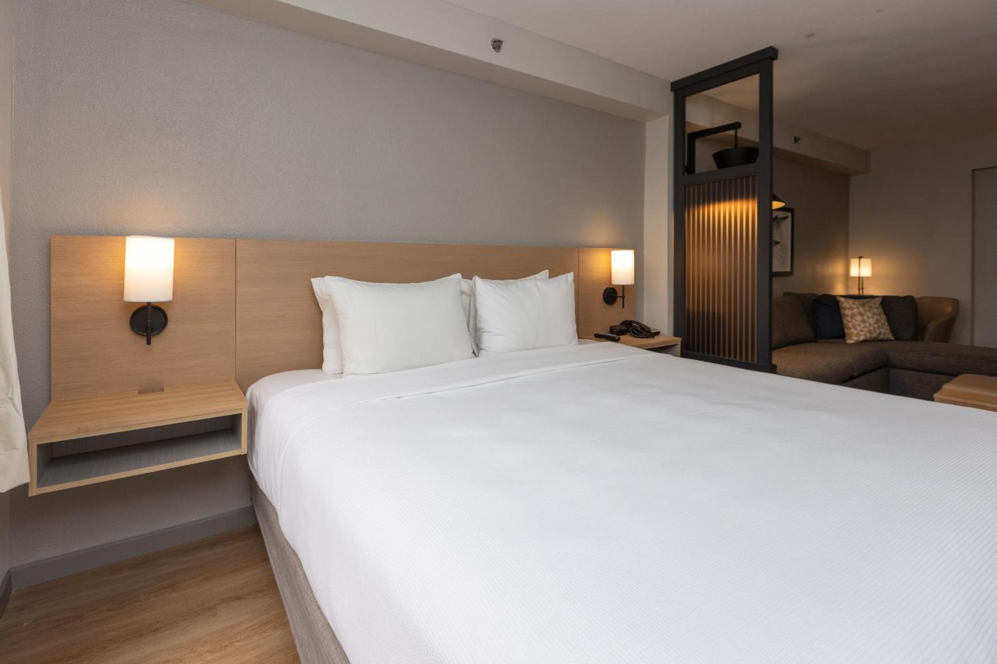 Hyatt Place Charlotte Arrowood מראה חיצוני תמונה