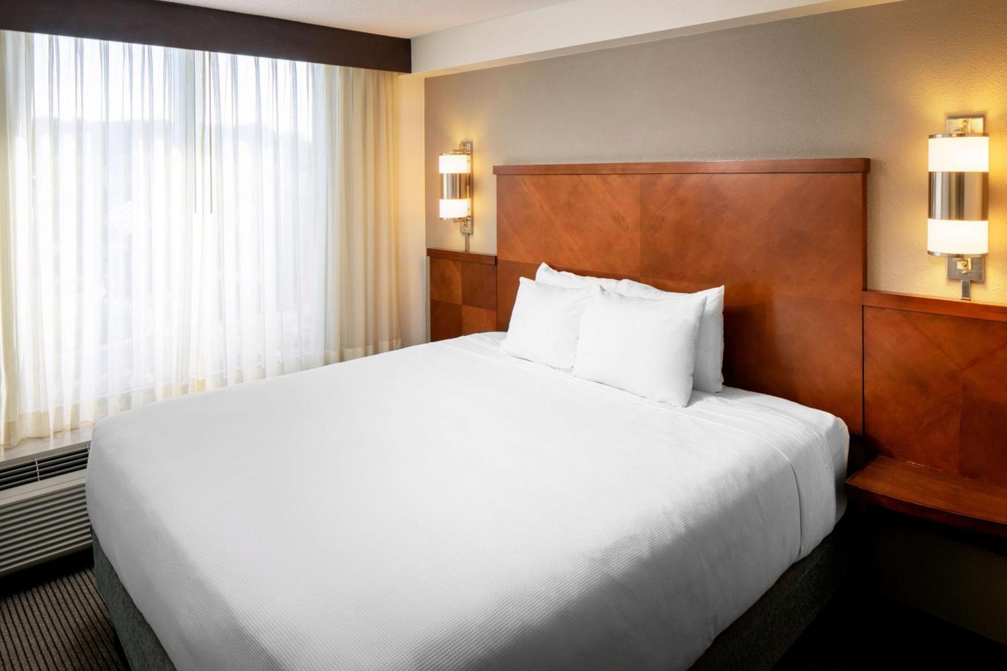 Hyatt Place Charlotte Arrowood מראה חיצוני תמונה